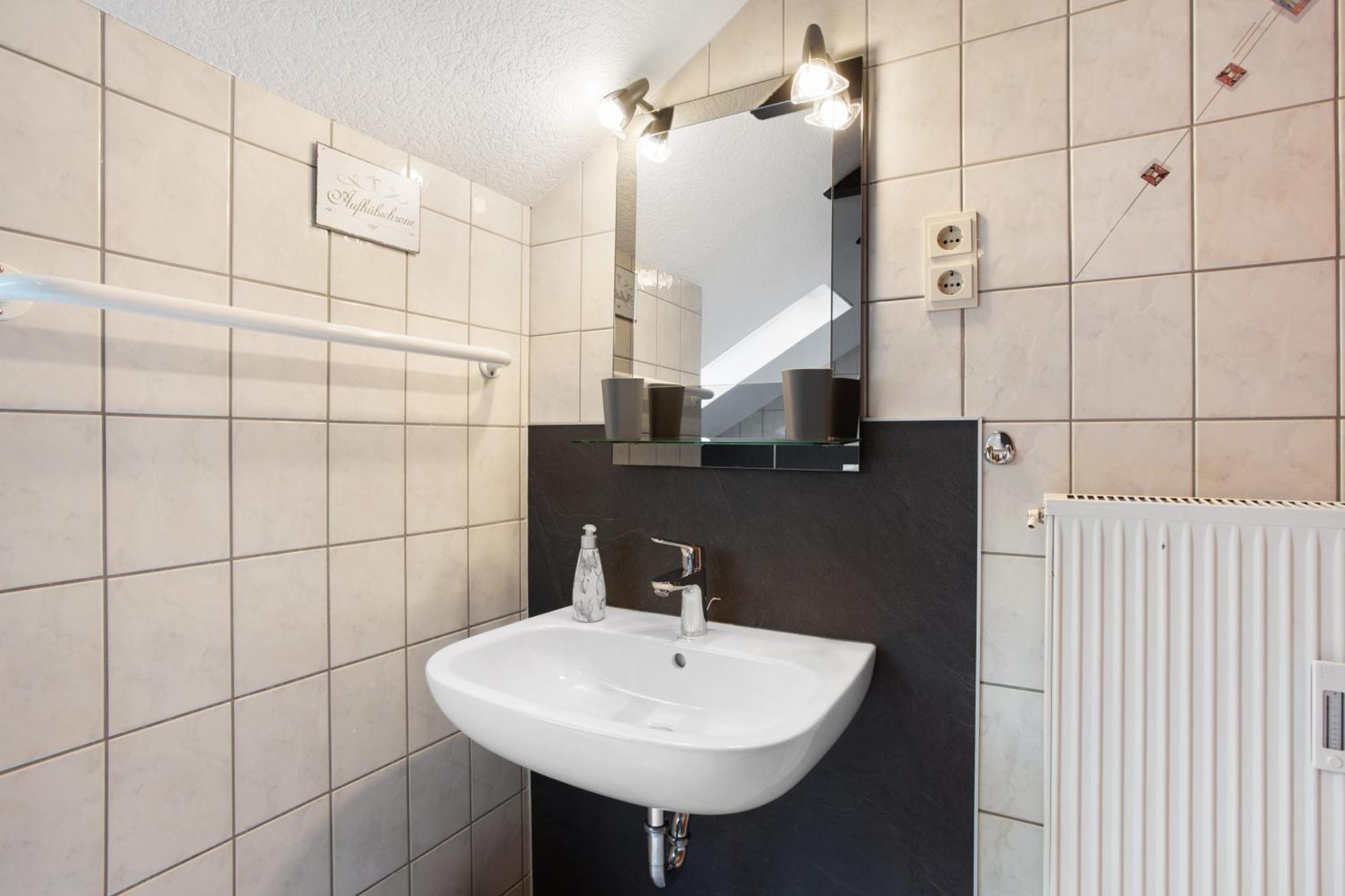 Ferienwohnung Lux Плетенберг Екстериор снимка