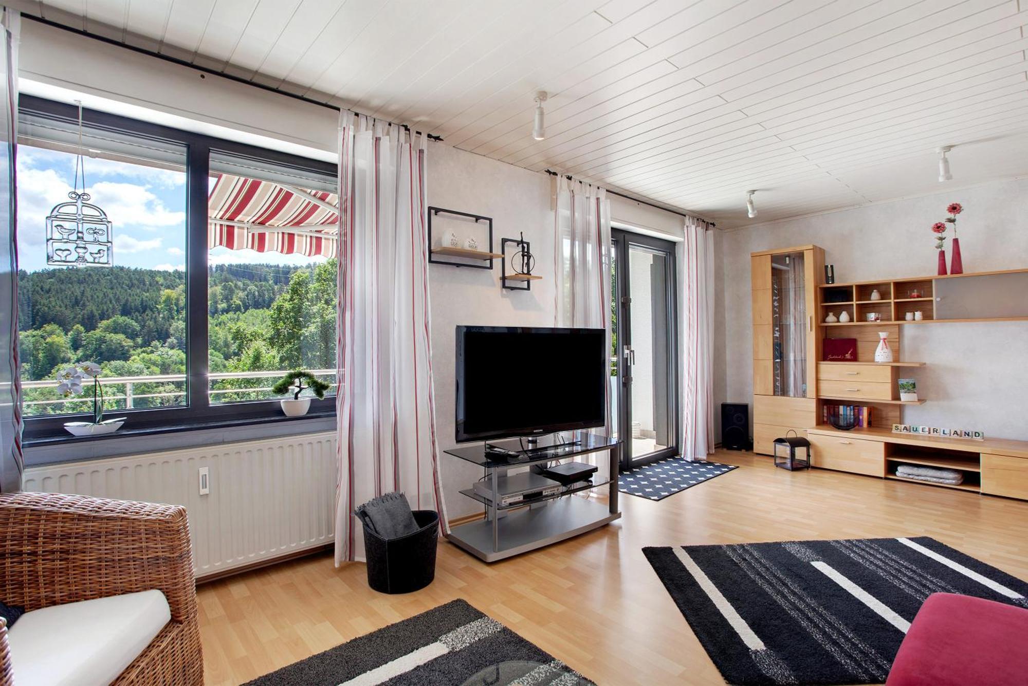 Ferienwohnung Lux Плетенберг Екстериор снимка